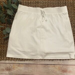 Croft&Barrow White Cotton Skirt with built in shorts Size Large